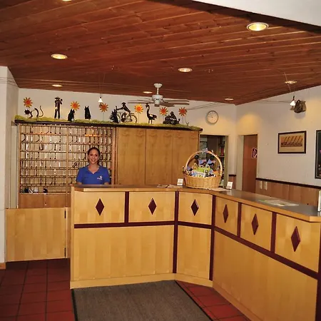 Hotelresort Reutmuhle 3* ノイライヒェナウ